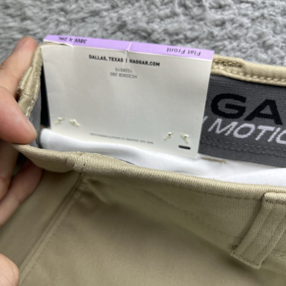 Haggar Chino Pants Mens 38x29 Khaki In Motion Stretch Straight Fit NWT - Picture 6 of 15